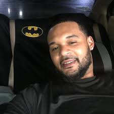 Ho got so many popcorn seeds in her mouth 😂 pmo fr