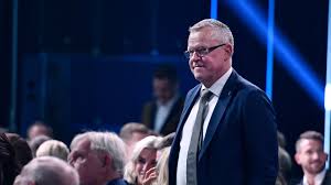 Janne andersson ska ha sparken. Janne Andersson Frisk Fran Covid Med Pa Studiosand Fotbollsgala Dn Se
