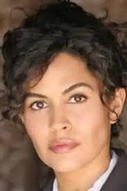 Knee High P.I. (2003)