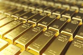 Faulty Hatch Causes Plane To Dump 3 Tons Of Gold Russian News Re Today Gold Price Gold Price Gold Investments