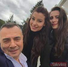 Magazin kulisleri şu sıralar sürpriz bir aşk dedikodusuyla çalkalanıyor. Eskiya Dunyaya Hukumdar Olmaz In Nazli Si Sasirtti Edho Nun Guzel Oyuncusu Mujde Uzman Yeniden Galeri Takvim
