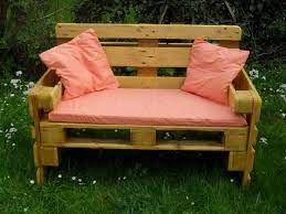 Europaletten sind recht günstig ab 17 € zu bekommen oder sogar durch warenlieferungen bereits vorhanden. Bank Aus Paletten Bank Aus Europaletten Sitzbank Gartenbank Palettenbank Selber Ba Pallet Furniture Outdoor Palette Furniture Wooden Pallet Furniture