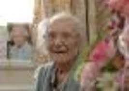 Guests flock to celebrate Doris' 100th birthday