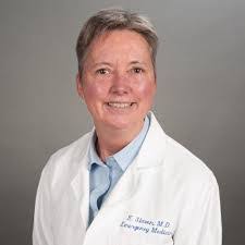 Ellen Slaven's Instagram, Twitter & Facebook