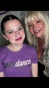 Studio 28 Wellesley (@daniellemakeupofficial)