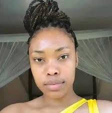 Has anybody ordered shoes from DAPPER and received them in Johannesburg?