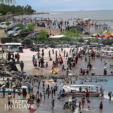 Untuk biaya sewa tempat camping kurang lebih sekitar rp 150.000, tapi. Pantai Pasir Putih Sirih Anyer Sistem Informasi Pariwisata Kabupaten Serang