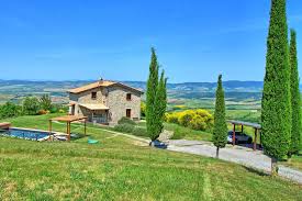 Villa San Michele, Luxury Villa rental in Campiglia Dorcia Tuscany - 6  sleeps in 3 bedrooms - Luxury Villa in Campiglia Dorcia, Val dOrcia, Italy