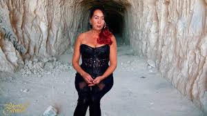 Nippelspielchen » ✔️ Deutsche Pornostars hautnah!