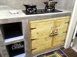 Design kitchen cabinet mengikut kesesuaian saiz dapur rumah. Siap Dah Pasang Pintu Kitchen Cabinet Yang Aku Tempah Dengan Tukang Kayu Pallet Blog Abah Careno