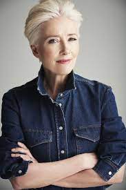 What Emma Thompson Wishes She D Known At 20 Emma Thompson Short Grey Hair Short Hair Styles