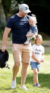 Zara and mike welcomed their daughters mia grace tindall and lena elizabeth tindall in 2014 and 2018 respectively. Zara Tindall Is Pregnant Zara And Mike Tindall Expecting A Baby