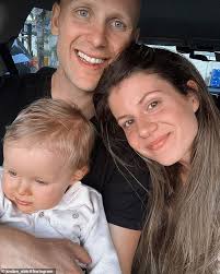 Was born to gary and sue ablett in the country town of modewarre, outside the regional centre of geelong, victoria. Lauren Phillips Shares A Touching Tribute To Her Ex Boyfriend Gary Ablett As He Retires From Afl Daily Mail Online
