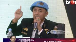Pesinetron itu memegaskan dirinya tidak menfitnah roy suryo soal kejadian tabrakan mobil yang dialaminya. Petinggi Sunda Empire Sebut Pbb Hingga Nato Lahir Di Bandung Dedi Mulyadi Senyum Roy Suryo Tertawa Tribunnewswiki Com Mobile