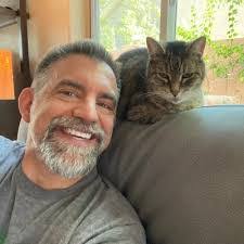 Nicholas Pringle's Instagram, Twitter & Facebook