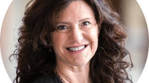 Barbara Hyde's Instagram, Twitter & Facebook