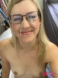 Elizabeth88 fansly exclusive nude photos