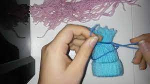 Pour les fans de déco de noël. Bonnet Avec Rouleau De Papier Toilette Et Laine Youtube