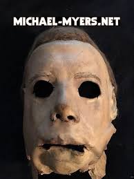 Is the michael myers mask william shatner. What The Original Michael Myers Halloween Mask Looks Like Today