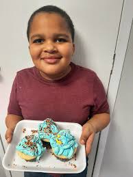 Marcel's 10th birthday class cupcakes