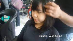 Model rambut segi ini, bisa anda gunakan untuk rambut panjang atau pendek. Potong Rambut Segi Pendek Pony Depan Youtube