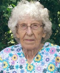 Fern Buck's Instagram, Twitter & Facebook