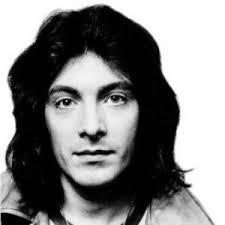 Mai Nini (Club Mix) ft Runell — Danny