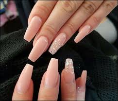 It is ideal for women starting to learn about coffin nail designs. Pin On Beatiful Nail Art Design