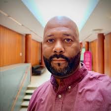 Eddie Daniels, Jr. (@EDanielsJr)