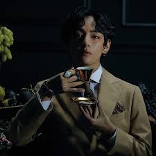 30.01.2020 · netflix 韓国ドラマ 梨泰院クラス キャスト 登場人物 視聴率 相関図 のまとめ。イテウォンにレストランを開いた熱血青年パク・セロイ(パク・ソジュン)とその仲間(キム・ダミ キム・ドンヒ クォン・ナラ)たちの痛快復讐もの。 2022年夏に日本語版リメイク六本木クラス が放映予定 Bts Member V Is Contributing To Netflix S Itaewon Class Soundtrack Teen Vogue