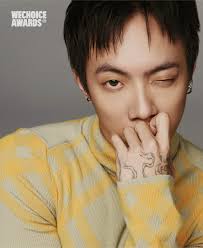 Giám đốc Sáng tạo Alex Fox: “Dân chơi thế hệ mới” của ngành thời trang Việt