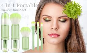 Amazon.com: 旅行化妝刷組附保護套,4 合1 迷你可愛化妝刷可伸縮專業粉底混合粉眼影刷,適用於女性臉部化妝品化妝刷組(綠色) :  美容與個人護理