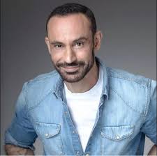 Comemora hoje o seu aniversário o ator Luis Gaspar . Parabens