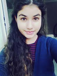 Pay attention to what items or products you buy and put on it. The Best Haircut For A Heart Shaped Face And Curly Hair The Skincare Edit