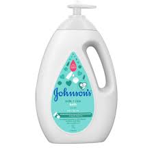 Breast milk contains palmitic acid, a saturated fatty acid that's a brilliant natural moisturiser, which makes it great for keeping your baby's skin super soft. Johnson S Baby Bath Milk Rice Johnson S Baby