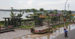 Siap merelakan mengeluarkan belasan hingga puluhan juta ???? Pemandian Air Panas Sangkanurip Manjakan Diri Di Kolam Renang Luncuran Naga Tempat Me