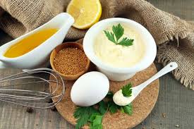 Cette Delicieuse Mayonnaise Maison Est Tellement Facile A Faire Qu Elle Sera Prete En Moins D Une Minute Mayonnaise Cooking Recipes Marinade Sauce