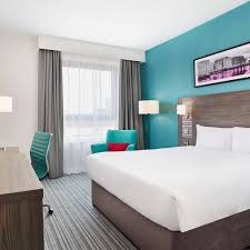 Access central london via hatton cross tube station. Jurys Inn Launches Huge Summer Sale With Discounts For Both 2019 And 2020 Stays Mirror Online
