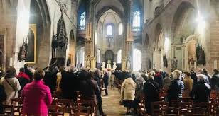 A l'occasion des fêtes de paques, dans la chapelle de notre dame du roc une messe sera célébrée par le père jacky jobert : Pwzpjnaokrijum