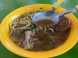 Warong Pak Sapari: Authentic Mee Soto with super sedap broth at Adam Road  Food Centre
