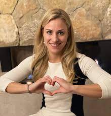 Angelique kerber live score (and video online live stream), schedule and results from all tennis angelique kerber fixtures tab is showing last 100 tennis matches with statistics and win/lose icons. Angelique Kerber On Twitter In A Year That Has Tested The Courage Of Us All I Would Like To Thank You For Your Support Happy New Year 2 0 2 1 Health Happiness
