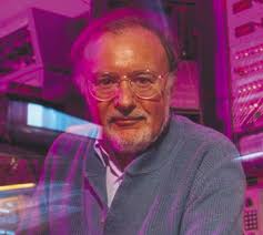 Accelerator science needs more brain power