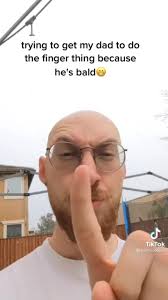 I LOVE HIM😭 #squidwardtikiland #finger #greenscreenvideo #greenscreen