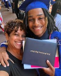 Marcus Geter's Instagram, Twitter & Facebook