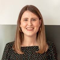 Laura Batey's Instagram, Twitter & Facebook