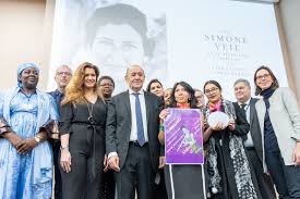 Simone bittencourt de oliveira (born 1949), brazilian singer and performer, better known by her mononym simone; Equality Week Presentation Of The Simone Veil Prize Of The French Republic 3 Mar 20 Ministry For Europe And Foreign Affairs
