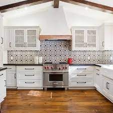 Learn more about spanish colonial style, including the history and design elements. Dutch Colonial Design Decor Photos Pictures Ideas Inspiration Paint Colors Mediterranean Kitchen Design Spanish Style Kitchen Spanish Colonial Kitchen