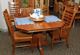 Did you know that in amish manufacturing, there is usually one family that makes the chairs, another that makes the tables and yet another that builds the. Amish Dining Set 020 The Amish Connection Solid Wood Furniture Albuquerque