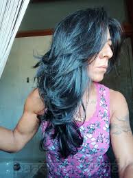 “vediamo come ottenere, in tempi relativamente brevi, . Lidia E Veronica Riflessi Nero Blu E Come Ottenerli Passione Henne Tingere E Curare I Capelli In Modo Naturale