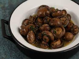 Mancare de conopida cu ciuperci. Ciuperci Cu Usturoi La Cuptor